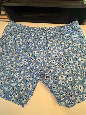 Men’s crown & ivy Light Blue Floral Swim Shorts